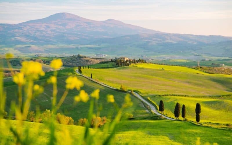 1 week tuscany itinerary in a villa featured