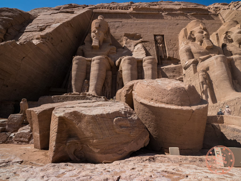 abu simbel fallen head