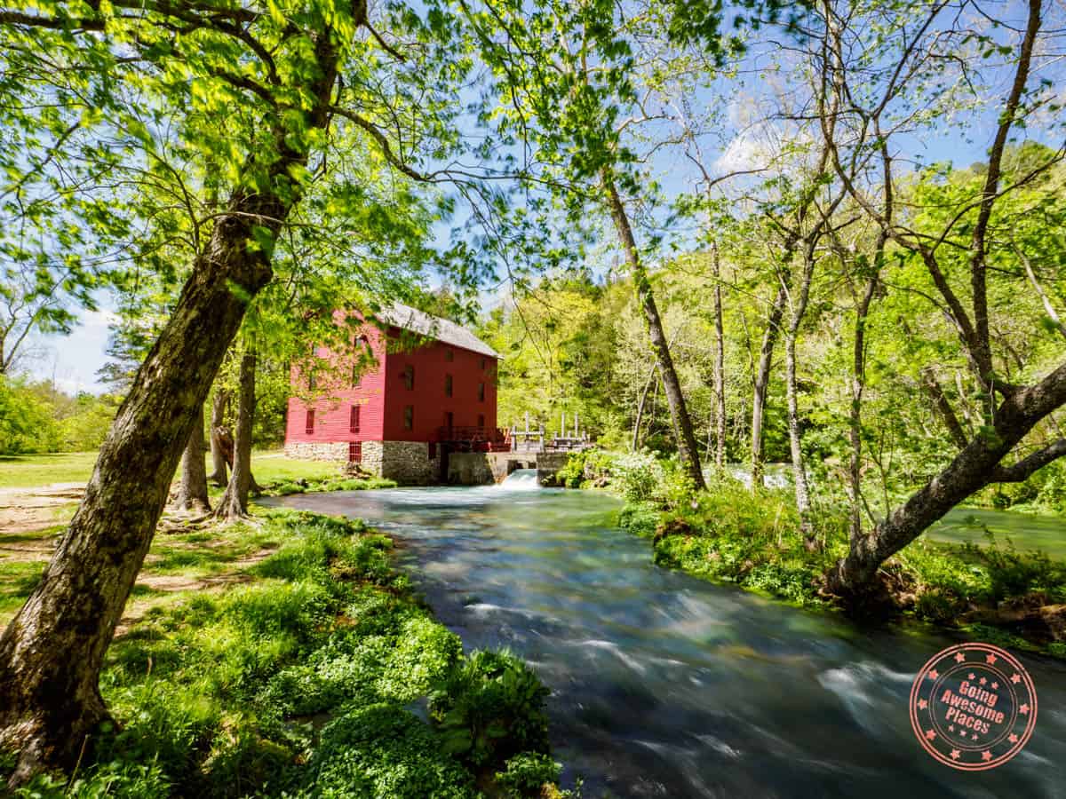 alley spring and mill long exposure water flow