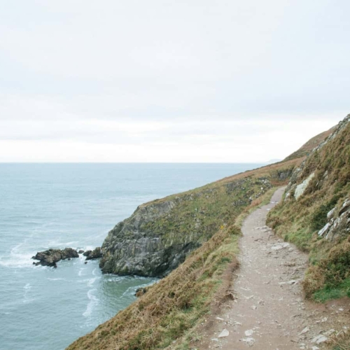 dirt path on cliff in howth