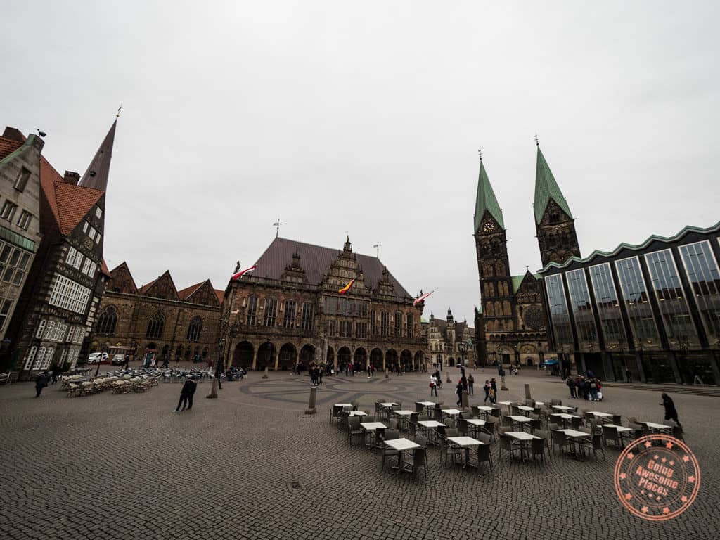 what to do in bremen market square