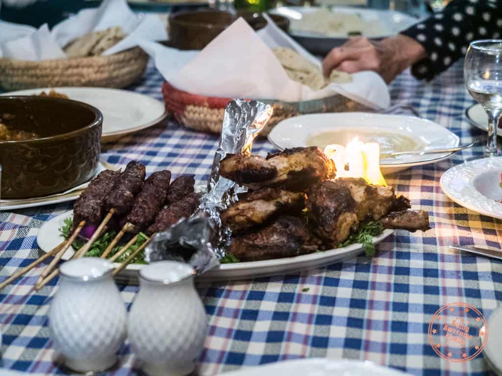 dahabiya dinner meal mixed grill skewers