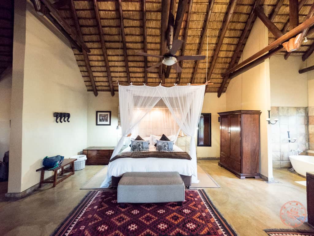elephant plains honeymoon suite private reserve lodge as part of south africa safari planning