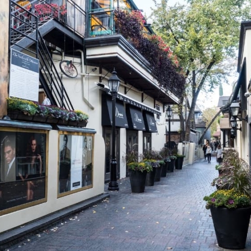 exploring yorkville in toronto