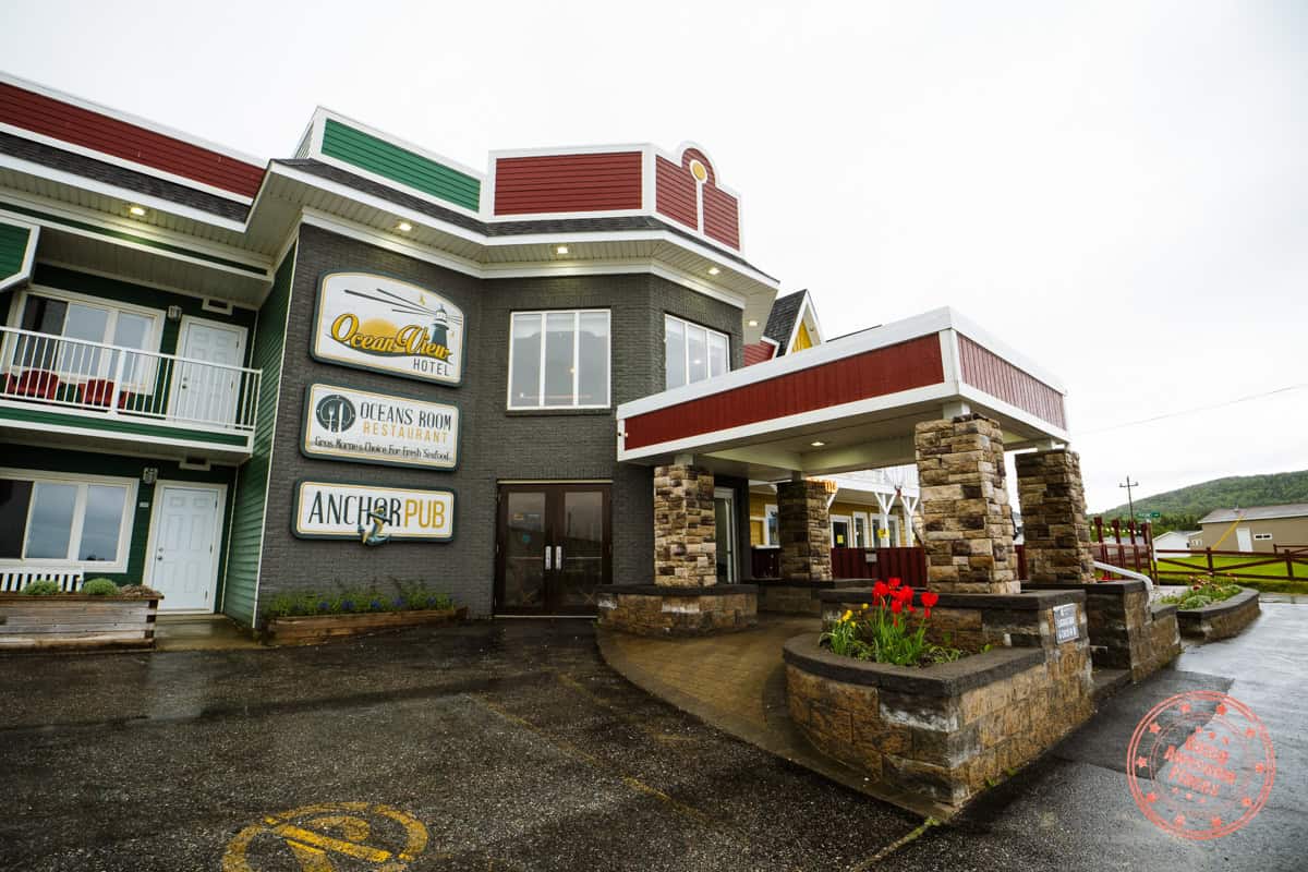 exterior of oocean view hotel in rocky harbour