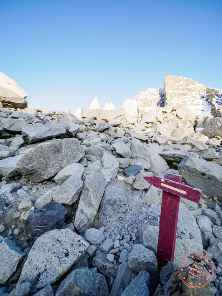 final rocky climb towards base las torres