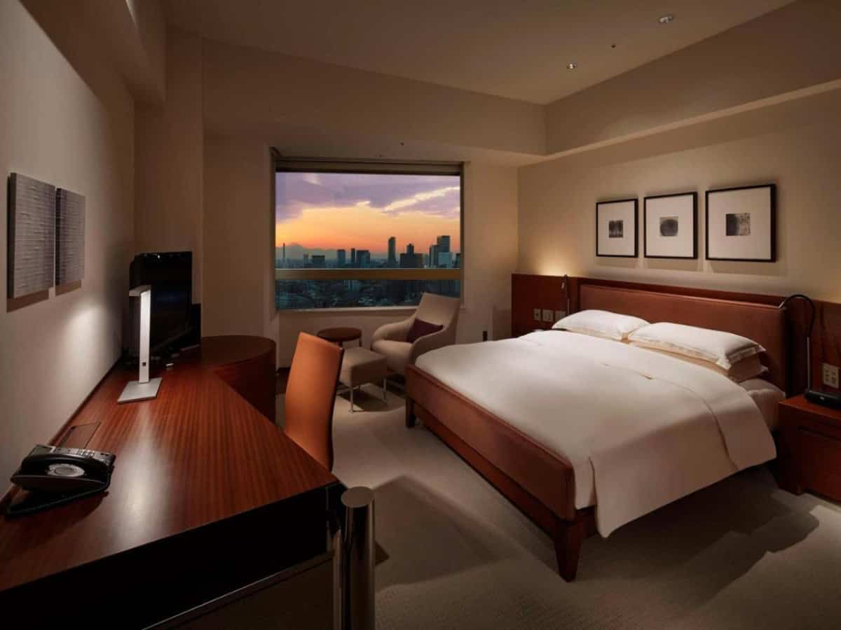 standard king room at grand hyatt tokyo
