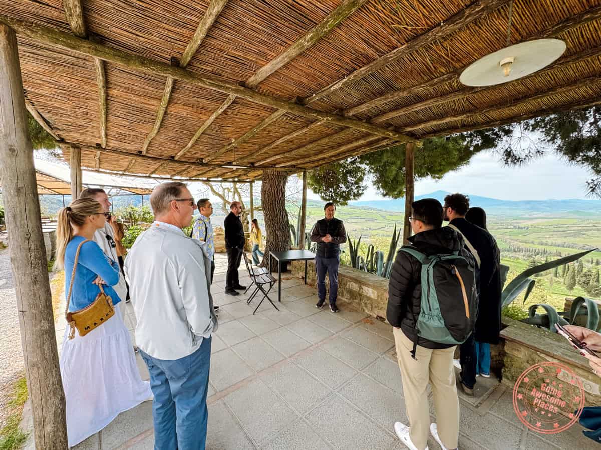guided group tour of podere il casale