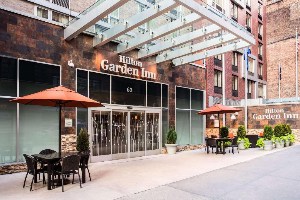 hilton garden inn west 35th street main entrance