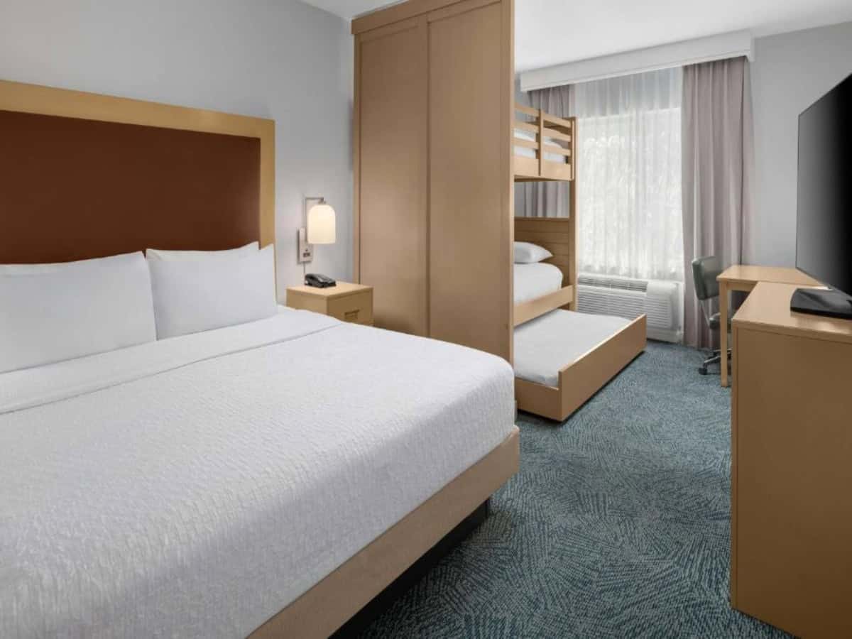 standard family suite with bunks at homewood suites by hilton anaheim conv ctr