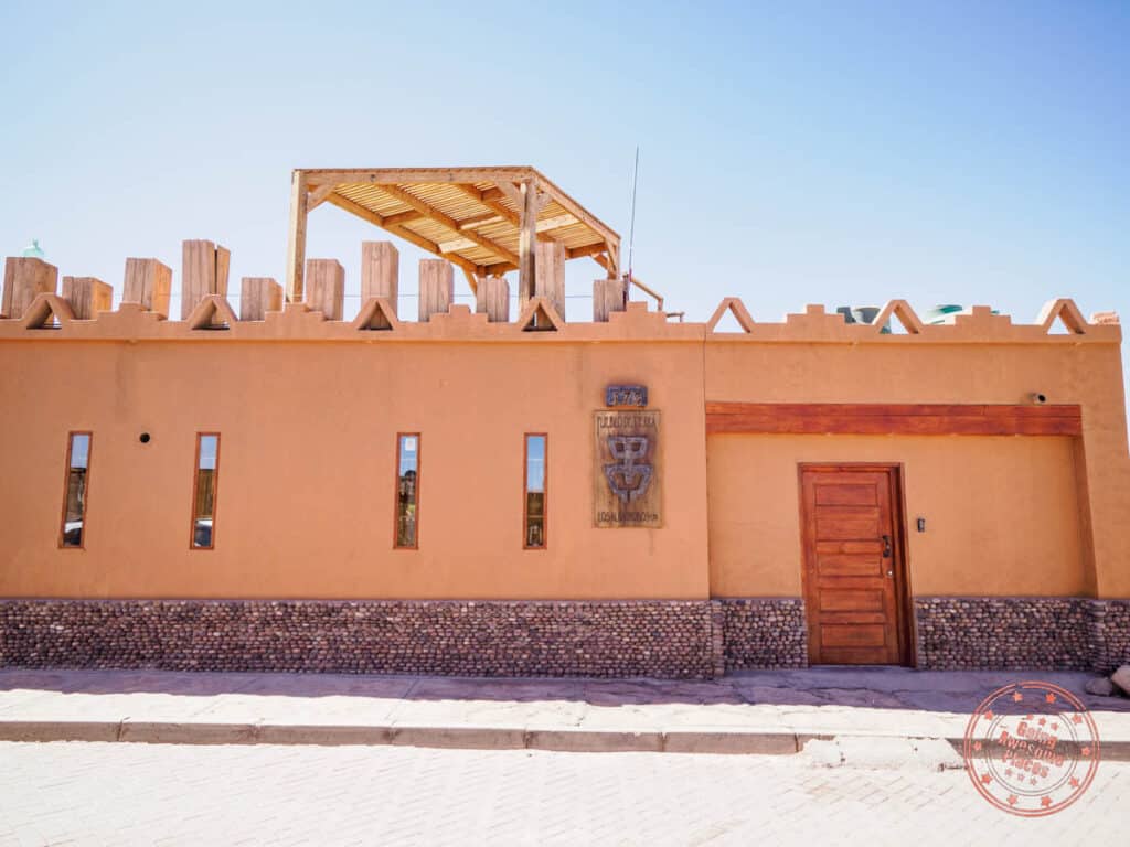 hoteles pueblo de tierra front entrance