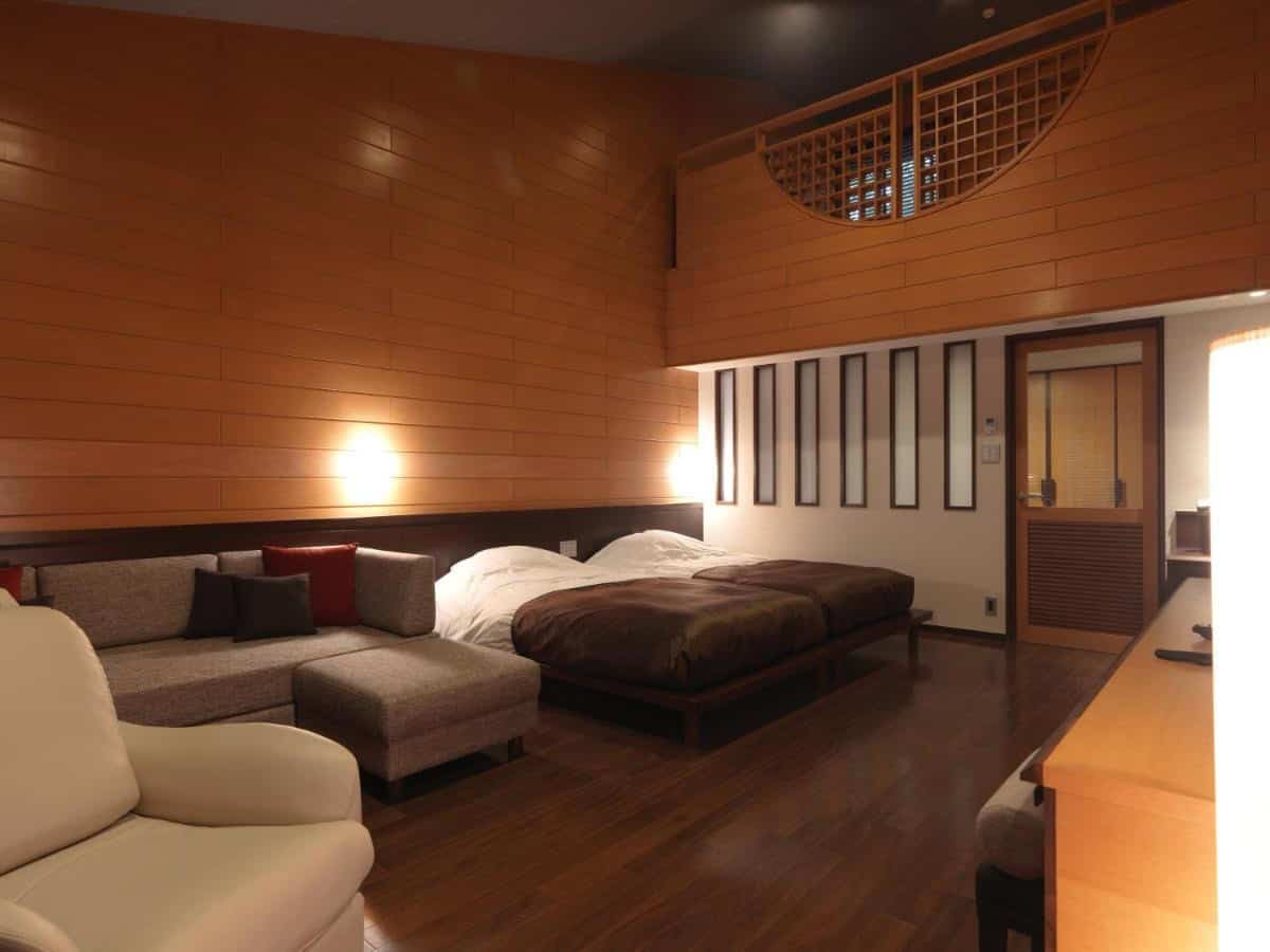 private cottage at jozankei tsuruga resort spa mori no uta