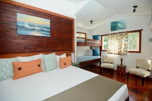 kalani hawaii private lodging king and bunk bed room