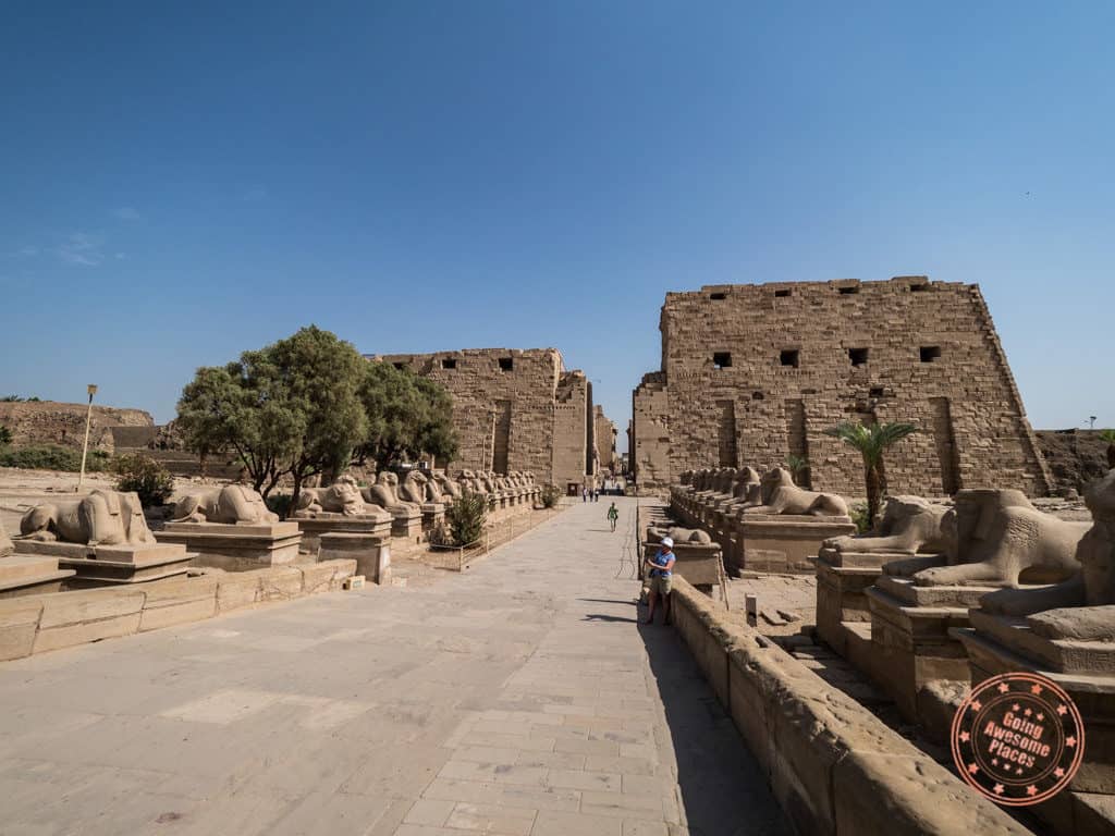 karnak temple entrance luxor egypt