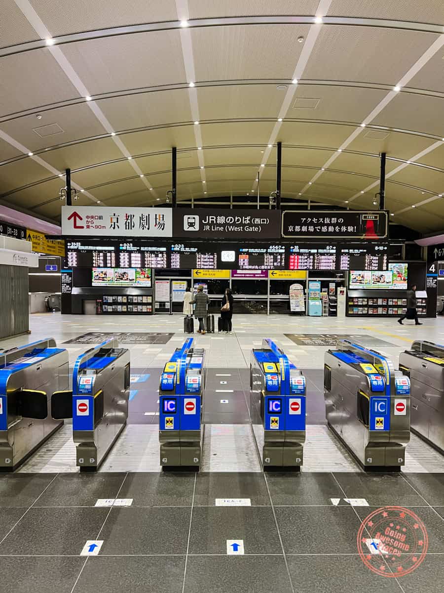kyoto station jr train gate