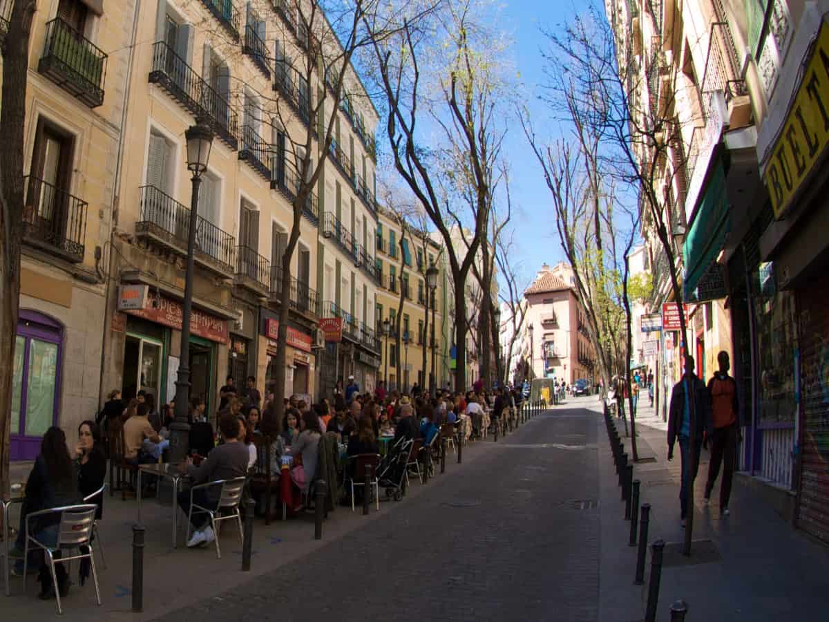 people enjoying tapas in la latina