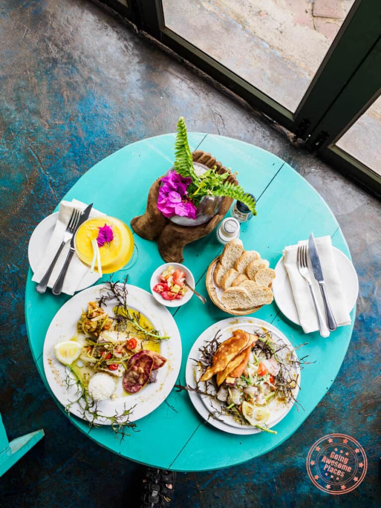 la taverne du pecheur restaurant in where to eat on easter island