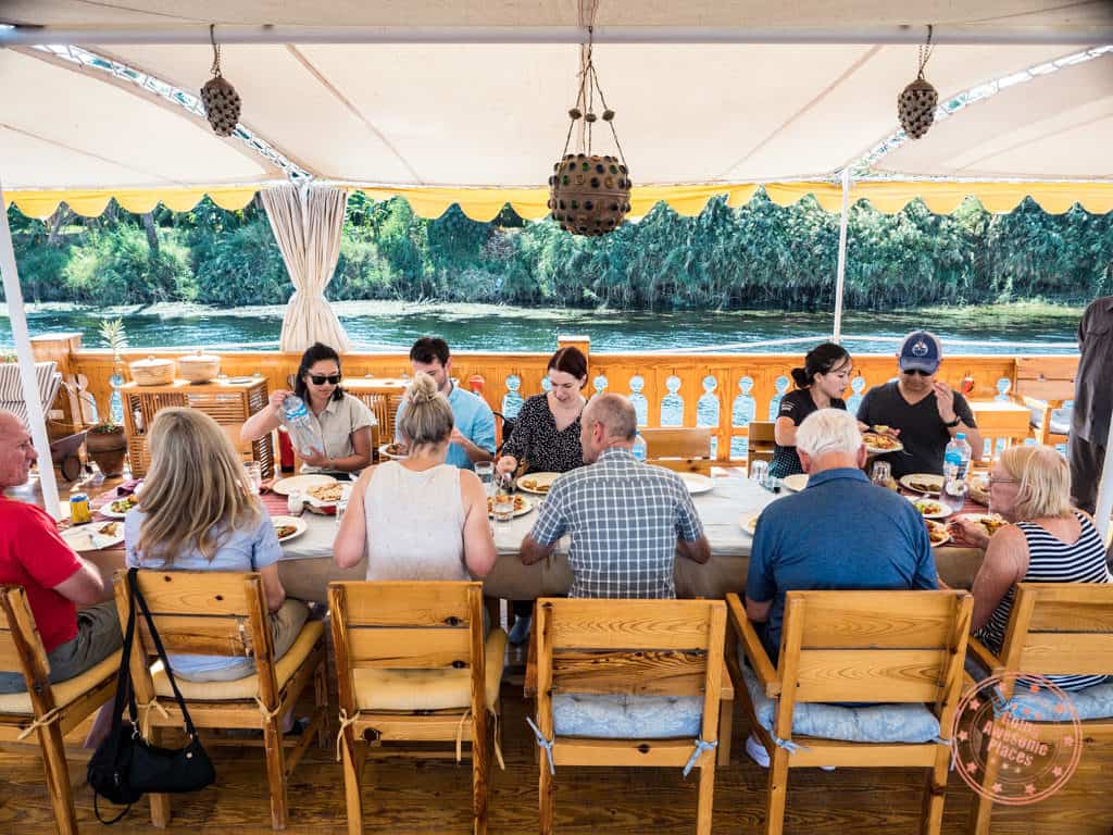 lunch with dahabiya cruise mates