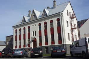 managisting guesthouse in isfjordur