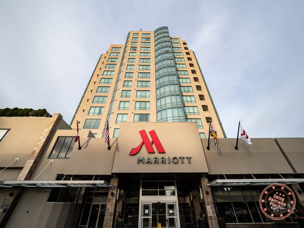 marriott vancouver airport hotel entrance