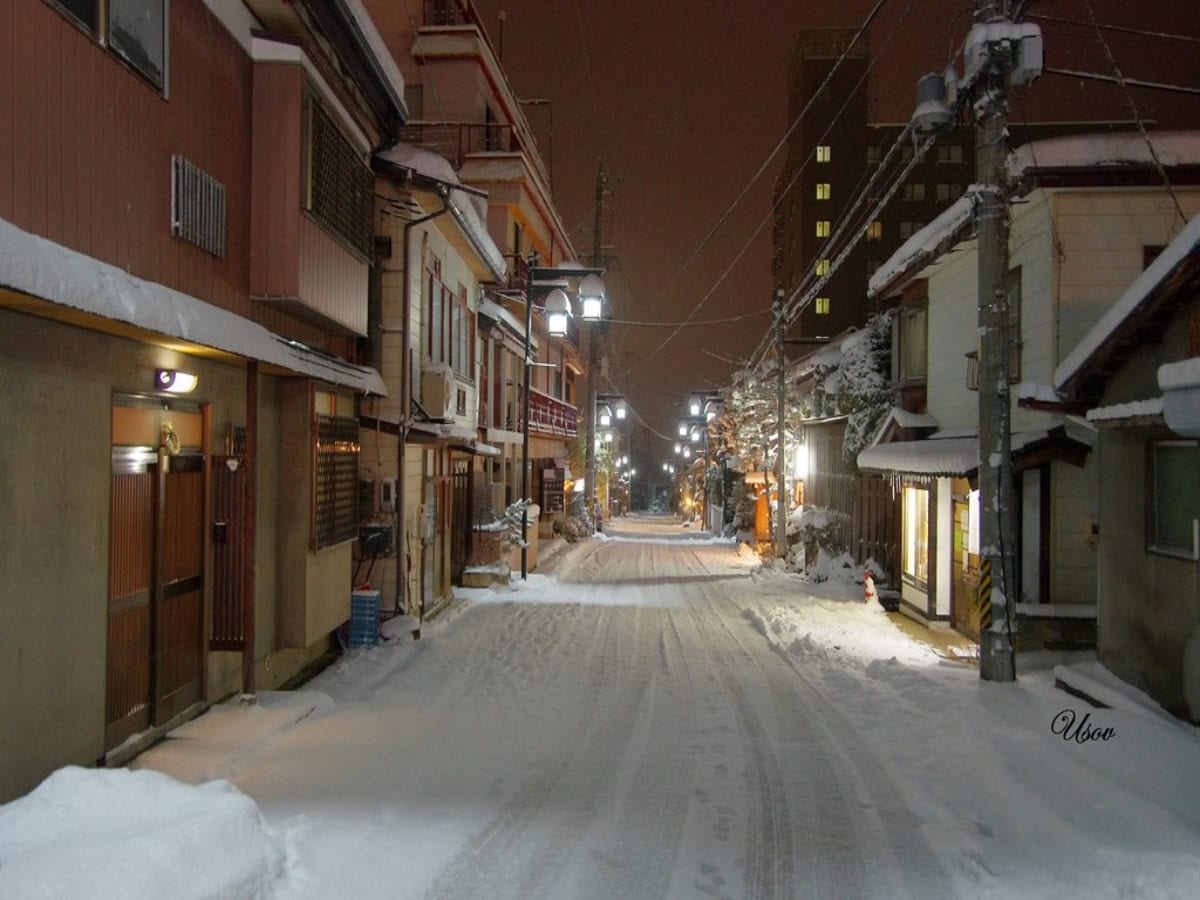 snowy town in nagano prefecture