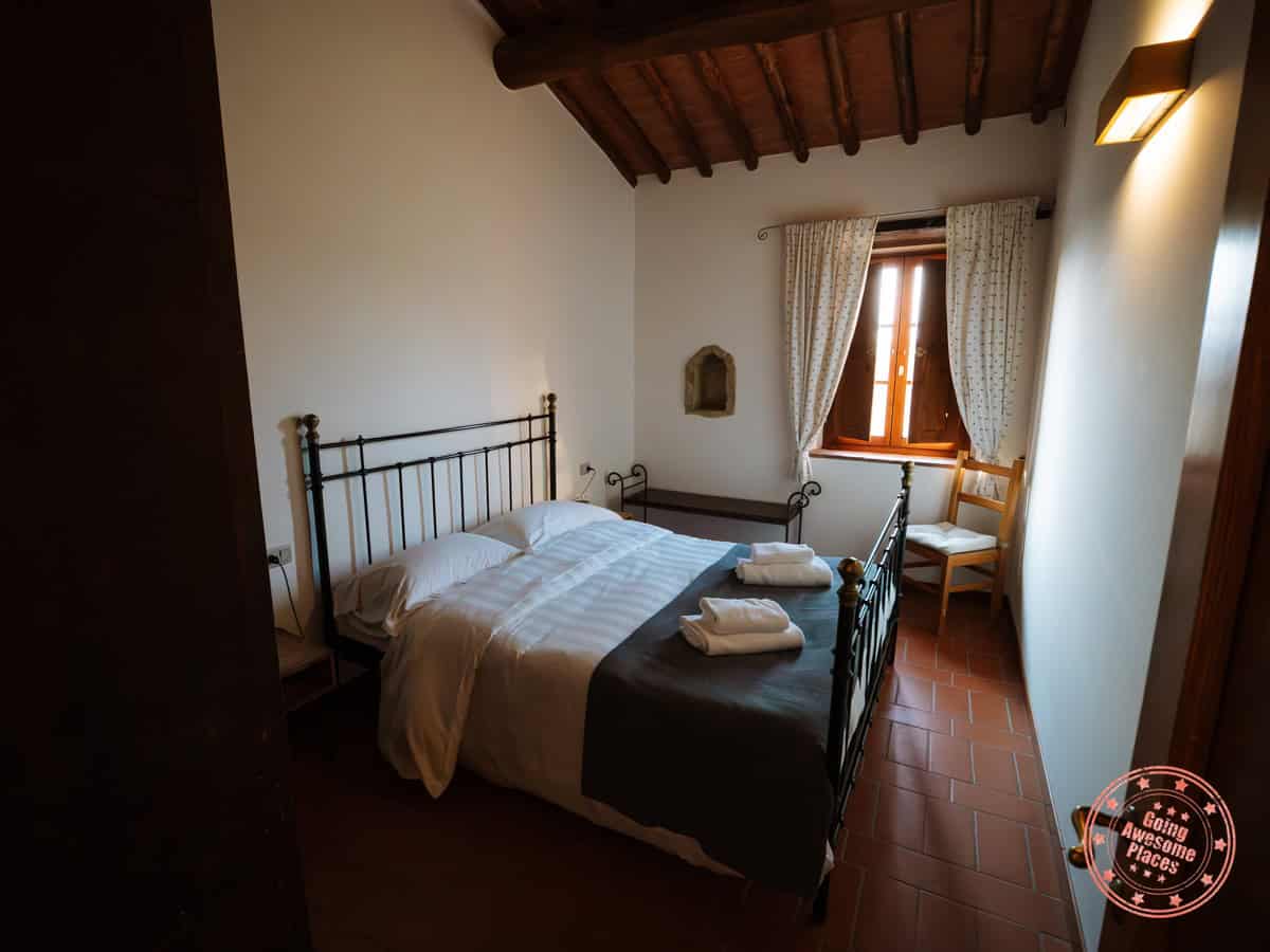 l'oliveta at montebuoni bedroom 1