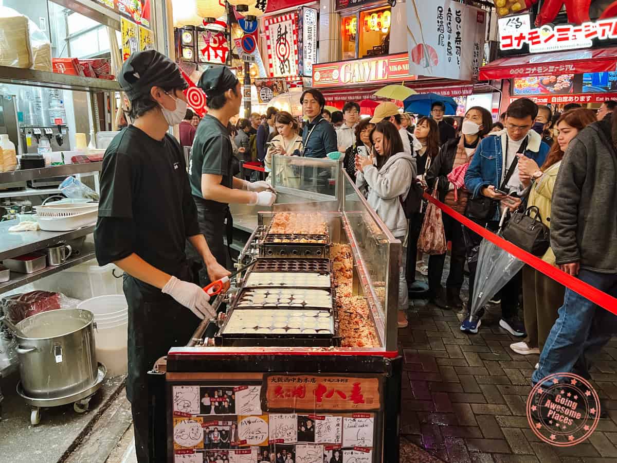 osaka takoyaki stand