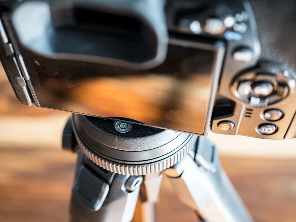 travel tripod bubble leveler