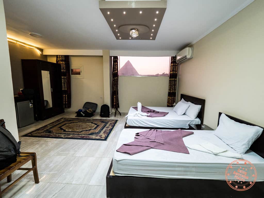 comfort pyramids inn room interior