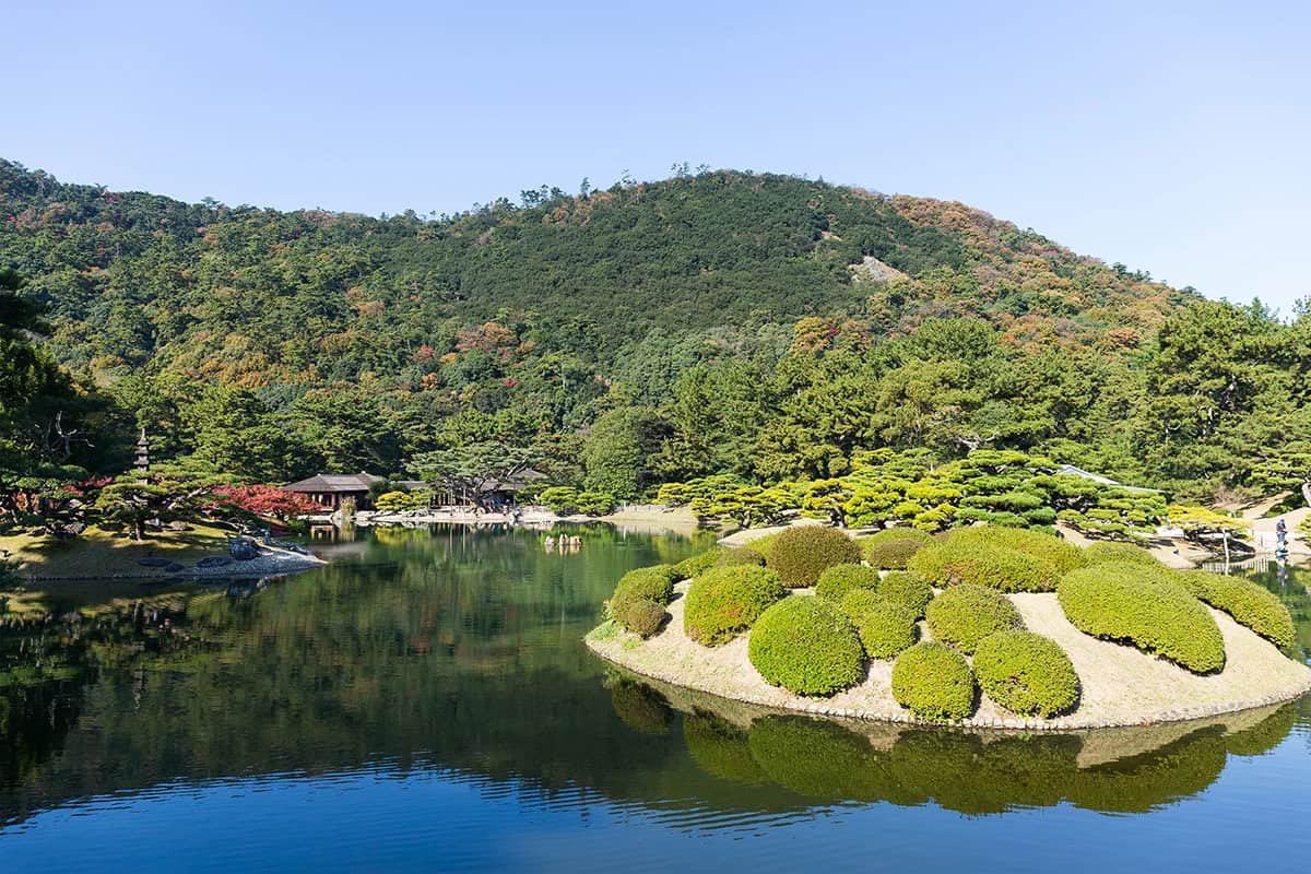 lush gren ritsurin garden in takamatsu city in shikoku