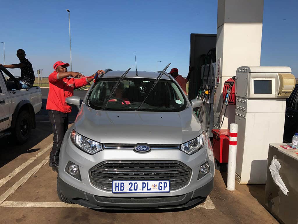 south africa gas station refueling experience do you need to tip