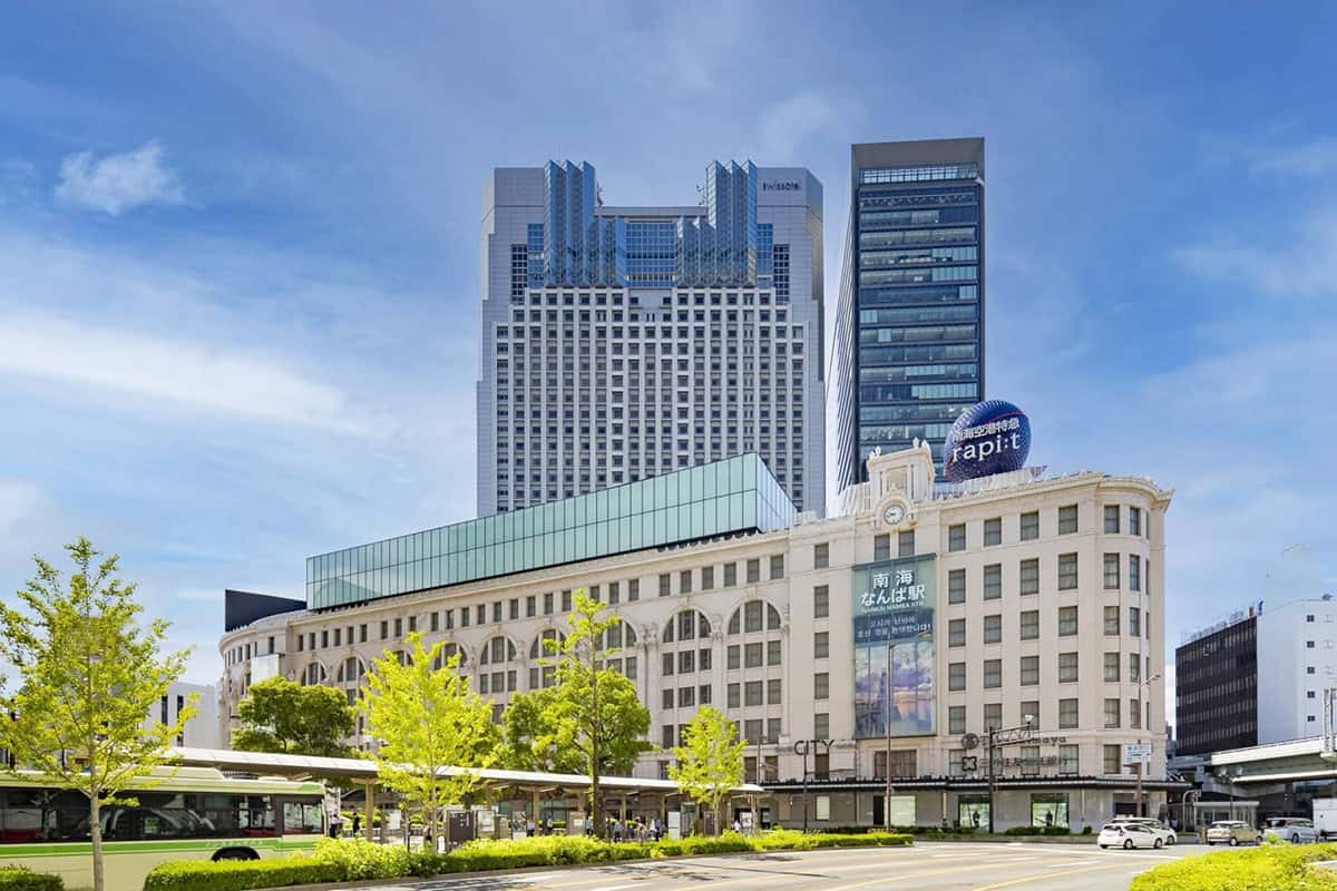 swissotel nankai osaka hotel exterior of building