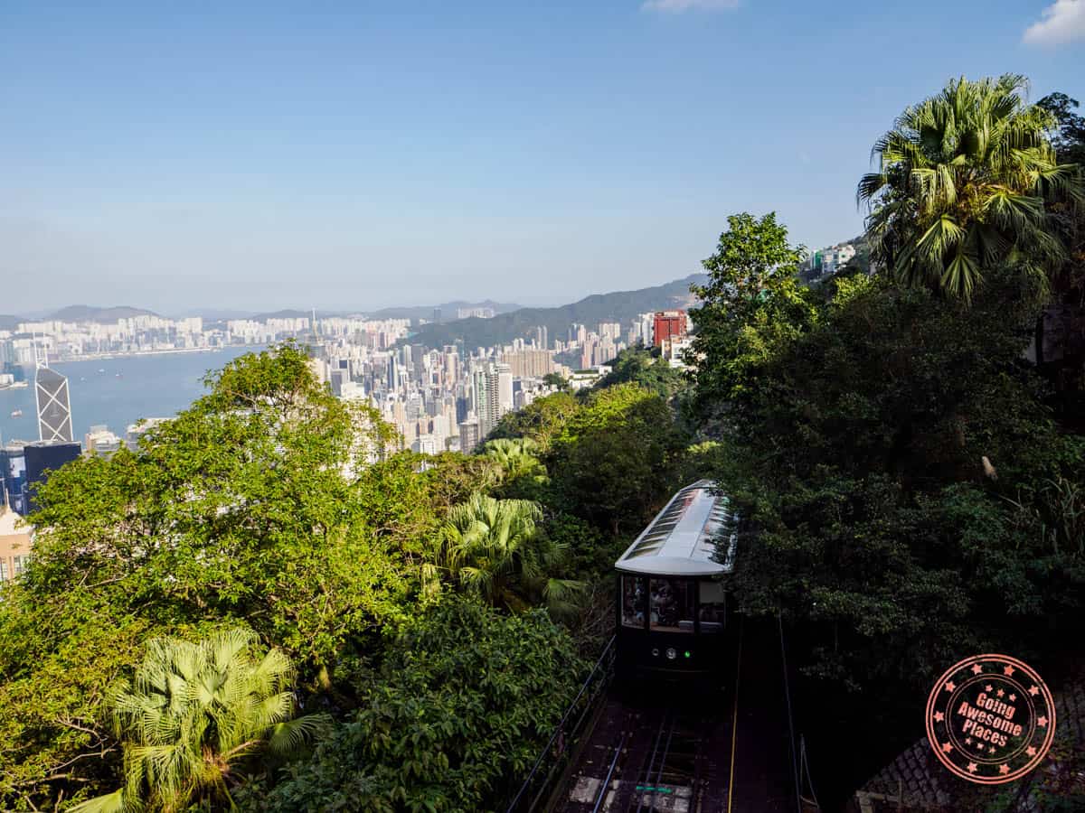 the peak tram arriving at victoria peak