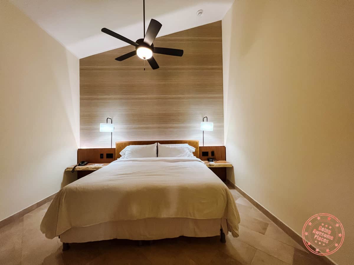 the westin reserva conchal suite bed