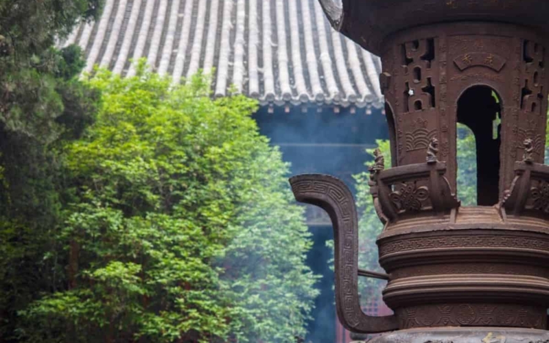 visiting luoyang china featured