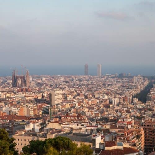 where to stay in barcelona featured