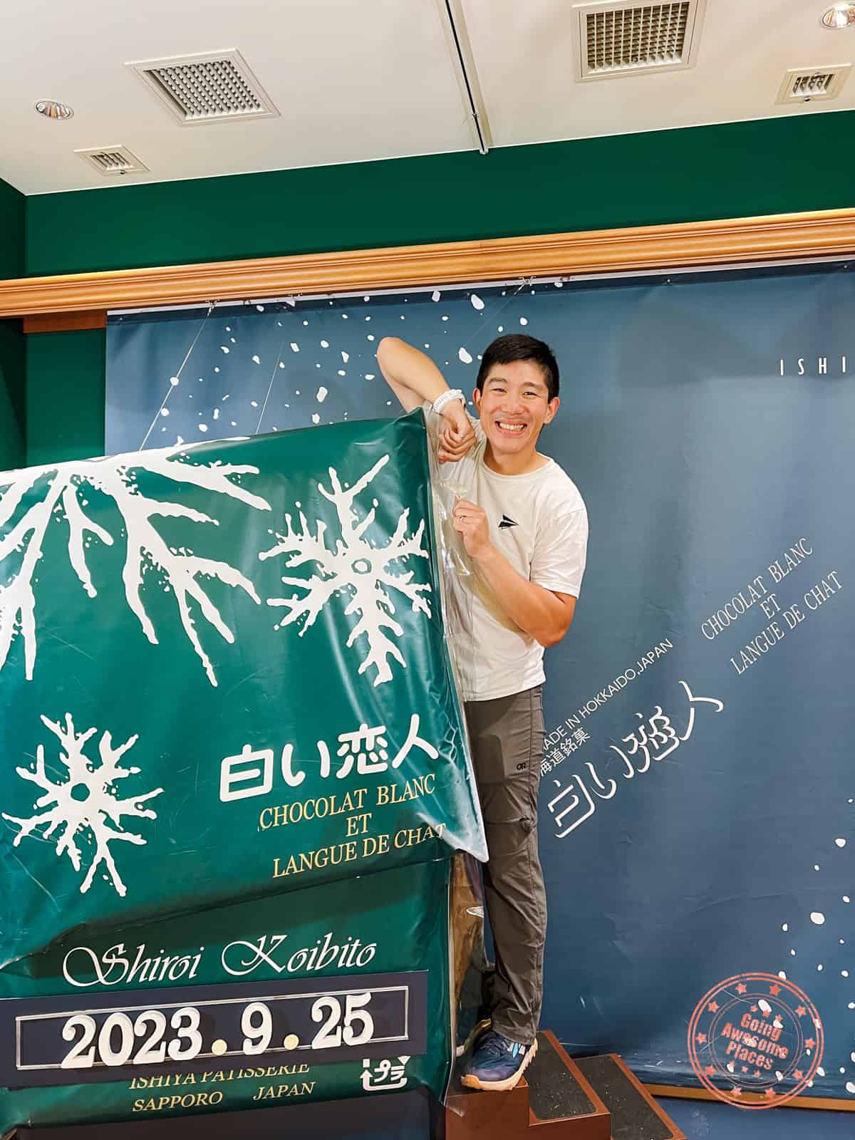 will opening giant shiroi koibito biscuit